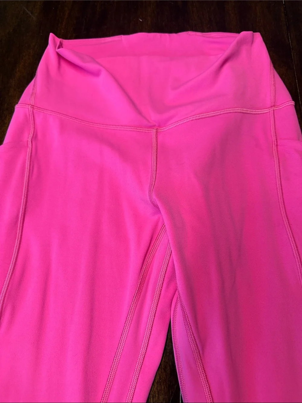lululemon athletica Hot Pink Women's HR 25” Size 8 Leggings